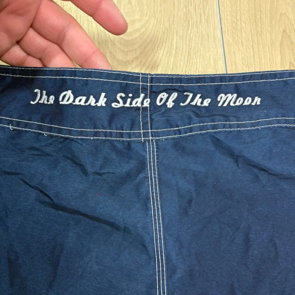 Vintage Pink Floyd Dark Side of the Moon Board Shorts Navy Blue Men 31 2005 Rock